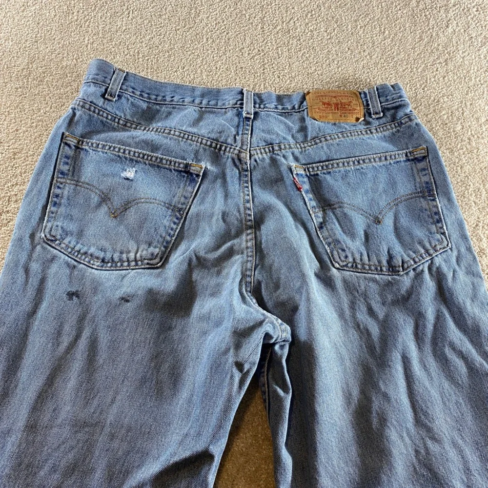 Levi 550 Relaxed Fit Mens 40x32 Light Blue Fair Distressed Vintage Tapered Jeans